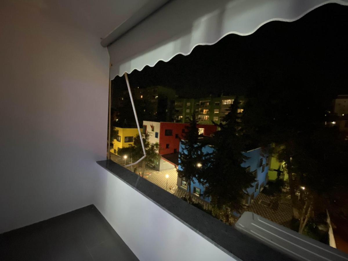 Komatas Modern Apartments In Bllok Area Τίρανα Εξωτερικό φωτογραφία