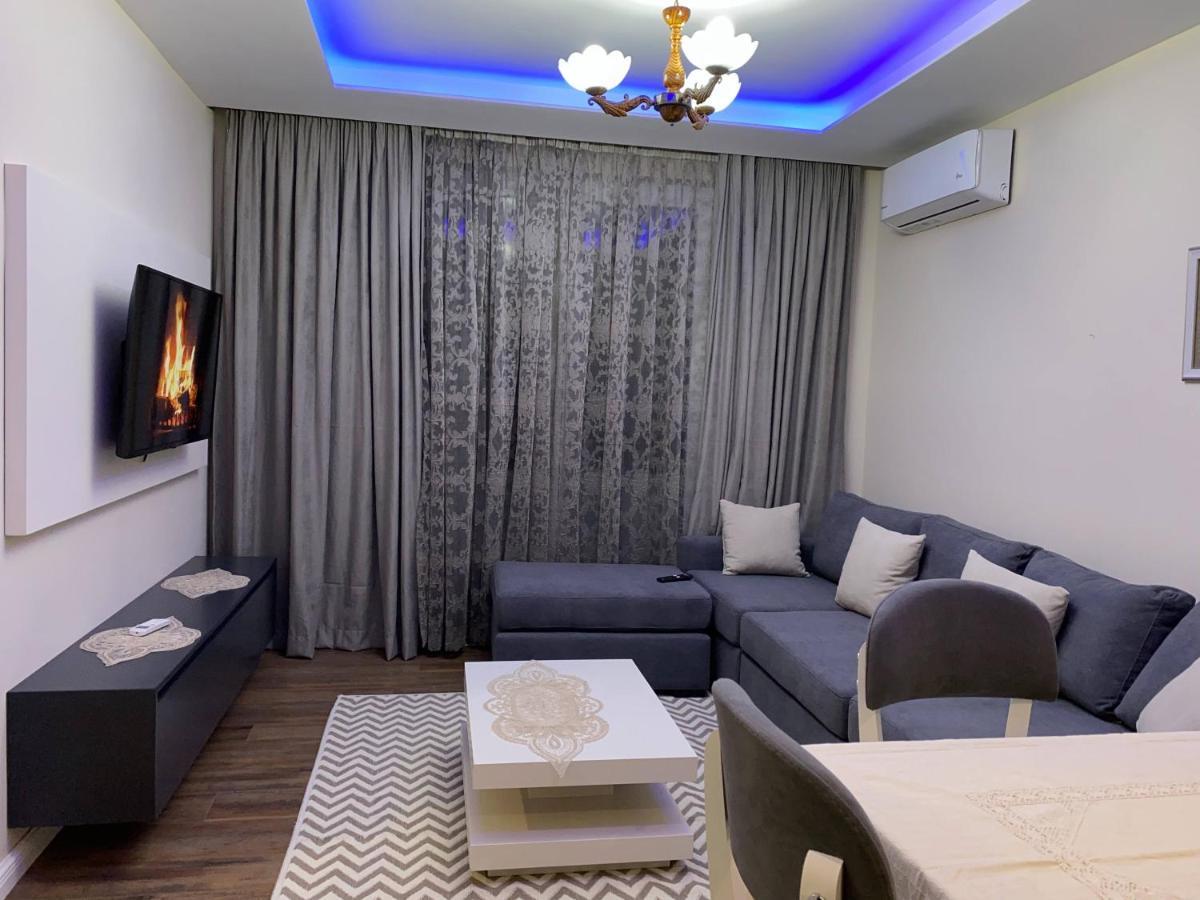 Komatas Modern Apartments In Bllok Area Τίρανα Εξωτερικό φωτογραφία